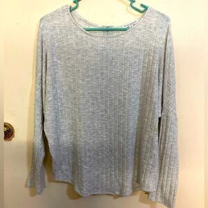 Green Envelope gray ripped sweater with zipper back. Size medium.
